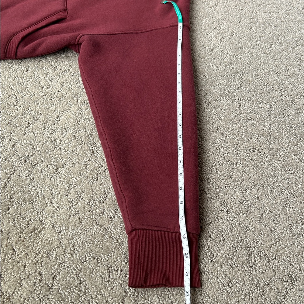 Athleta Sherpa Hoodie Jacket Reversible Fleece Cropped Zip-up Coat Burgundy S - Picture 5 of 13